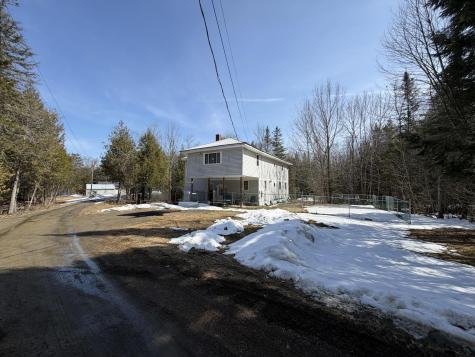9 Grant Drive Dover-foxcroft ME 04426