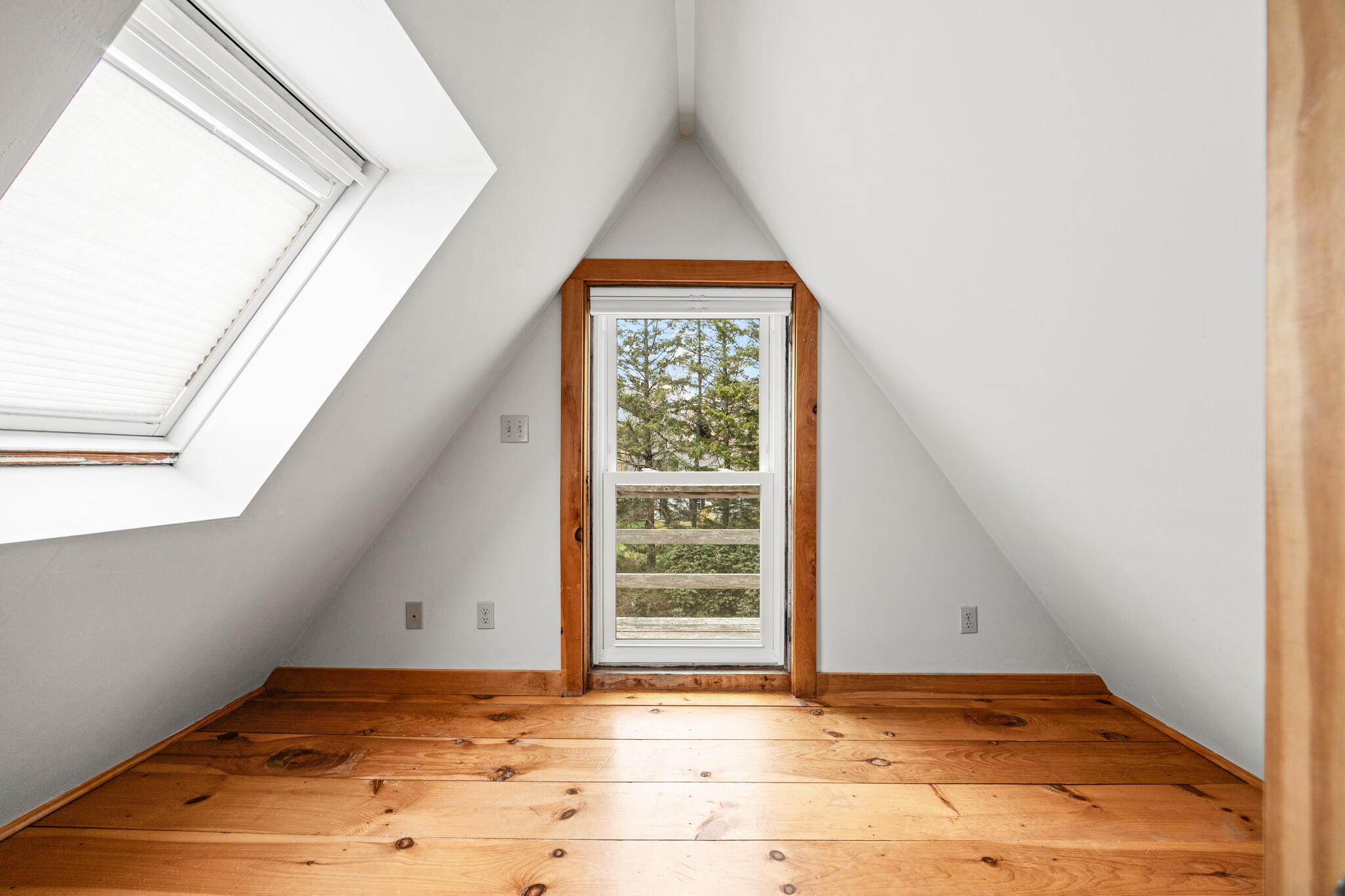 832 Main Road Islesboro ME 04848