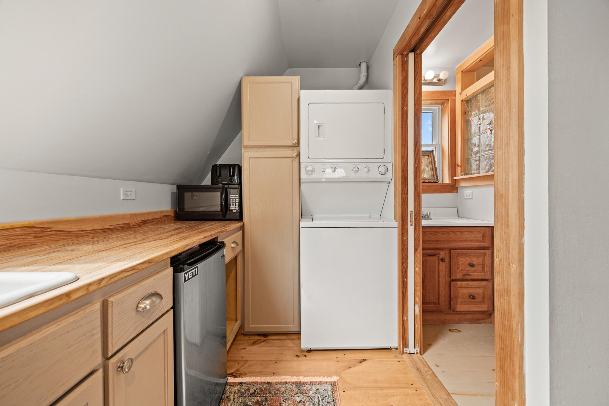 832 Main Road Islesboro ME 04848