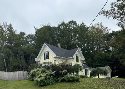 2 Treat Point Road Frankfort ME 04438