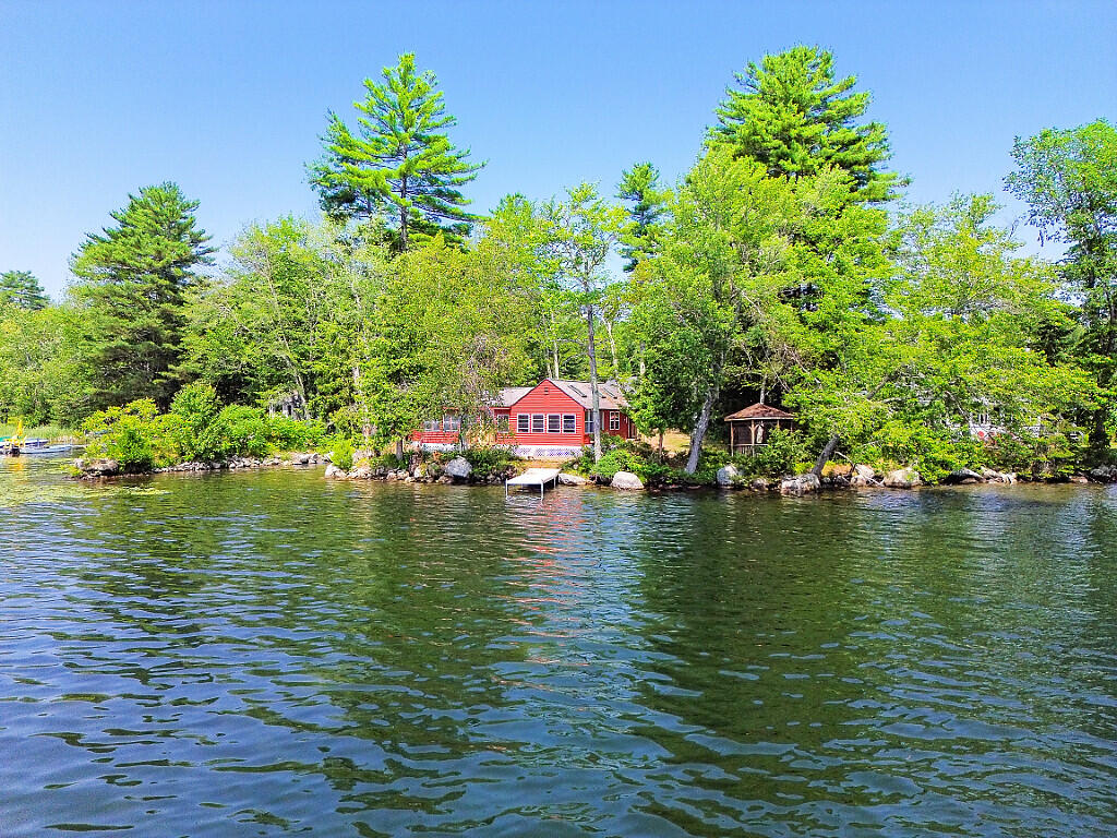 122 Bickford Place Belgrade ME 04917