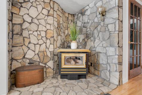 16 Gin Mill Lane Windham ME 04062