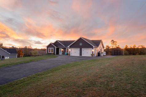 40 Knoll Crest Drive Bangor ME 04401