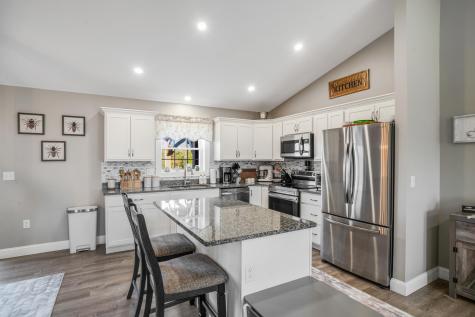 40 Knoll Crest Drive Bangor ME 04401