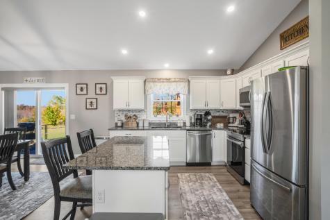 40 Knoll Crest Drive Bangor ME 04401