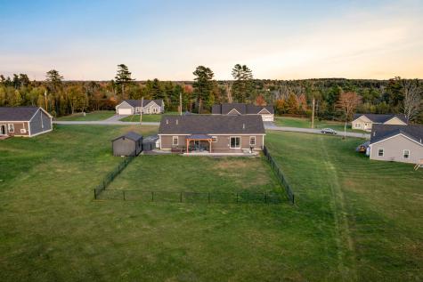 40 Knoll Crest Drive Bangor ME 04401