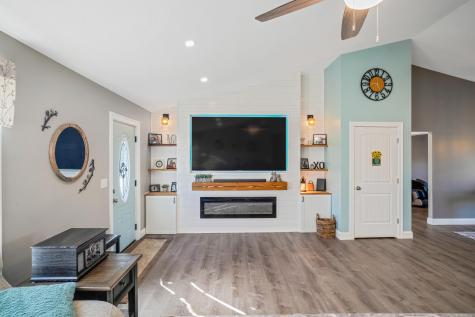 40 Knoll Crest Drive Bangor ME 04401