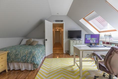 20 Merrill Road Falmouth ME 04105
