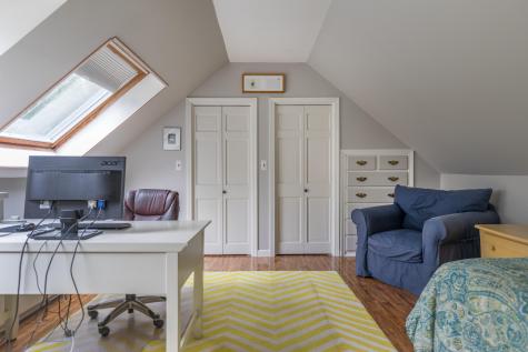 20 Merrill Road Falmouth ME 04105