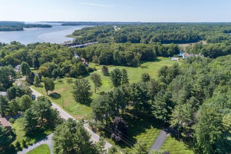 20 Merrill Road Falmouth ME 04105