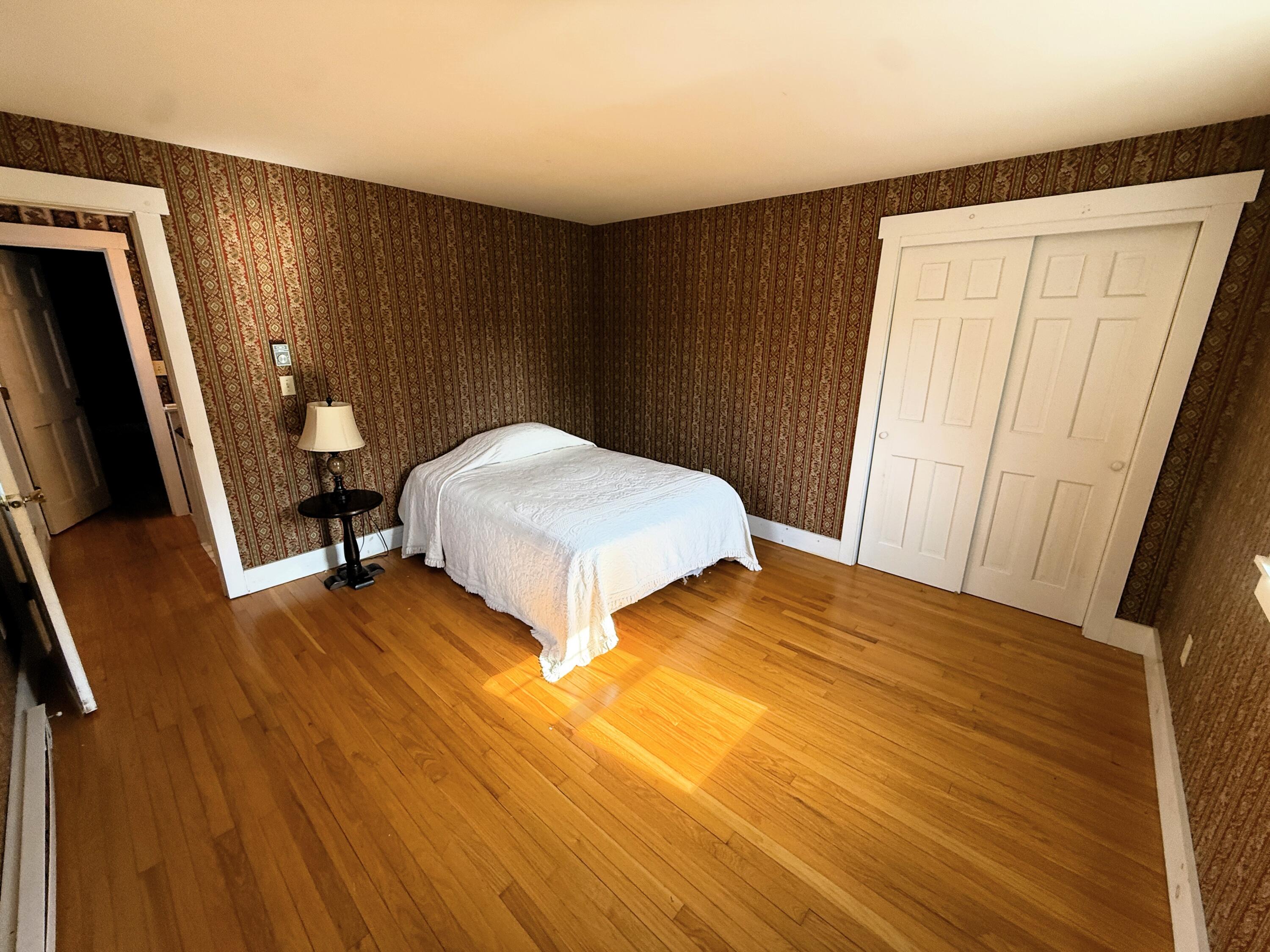 445 Manktown Road Waldoboro ME 04572