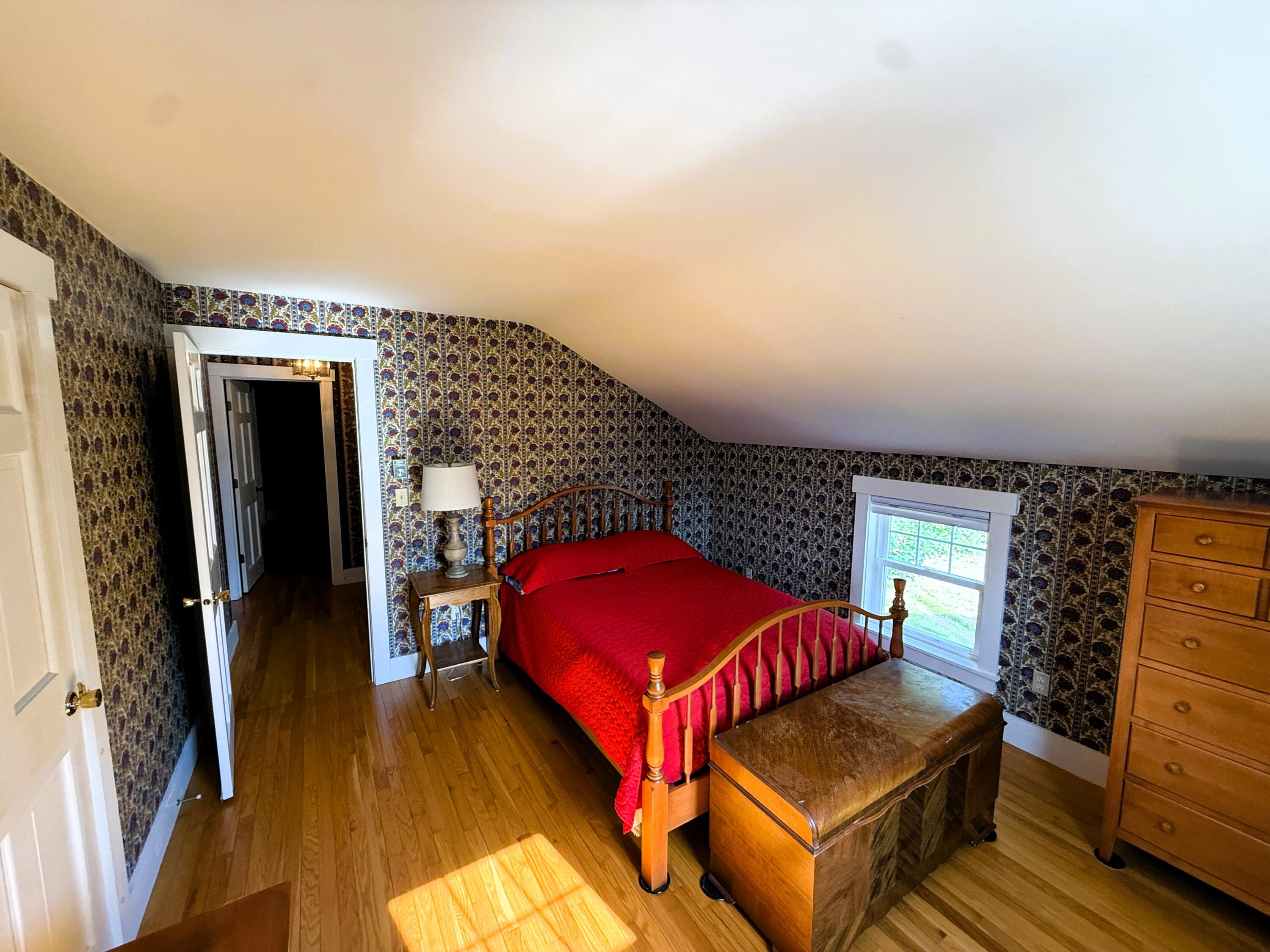 445 Manktown Road Waldoboro ME 04572