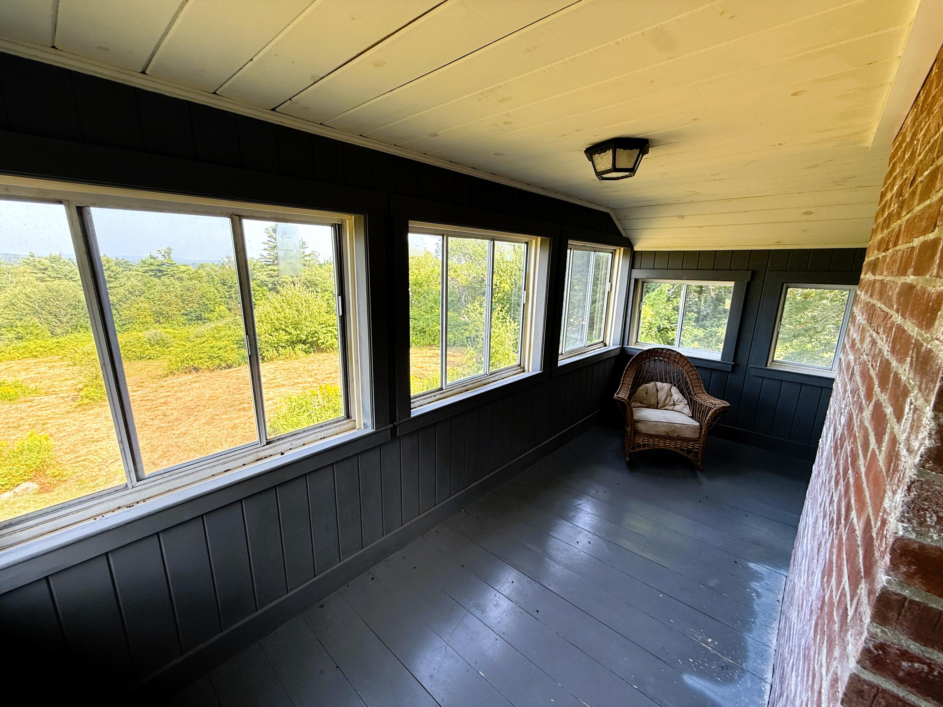 445 Manktown Road Waldoboro ME 04572