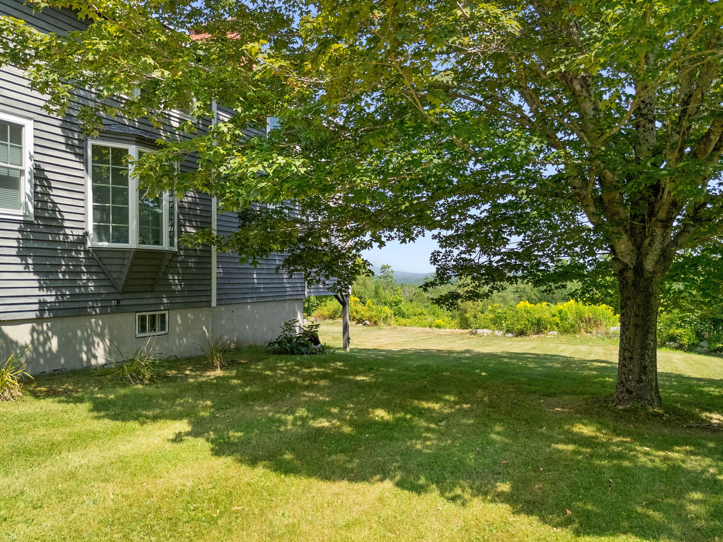 445 Manktown Road Waldoboro ME 04572