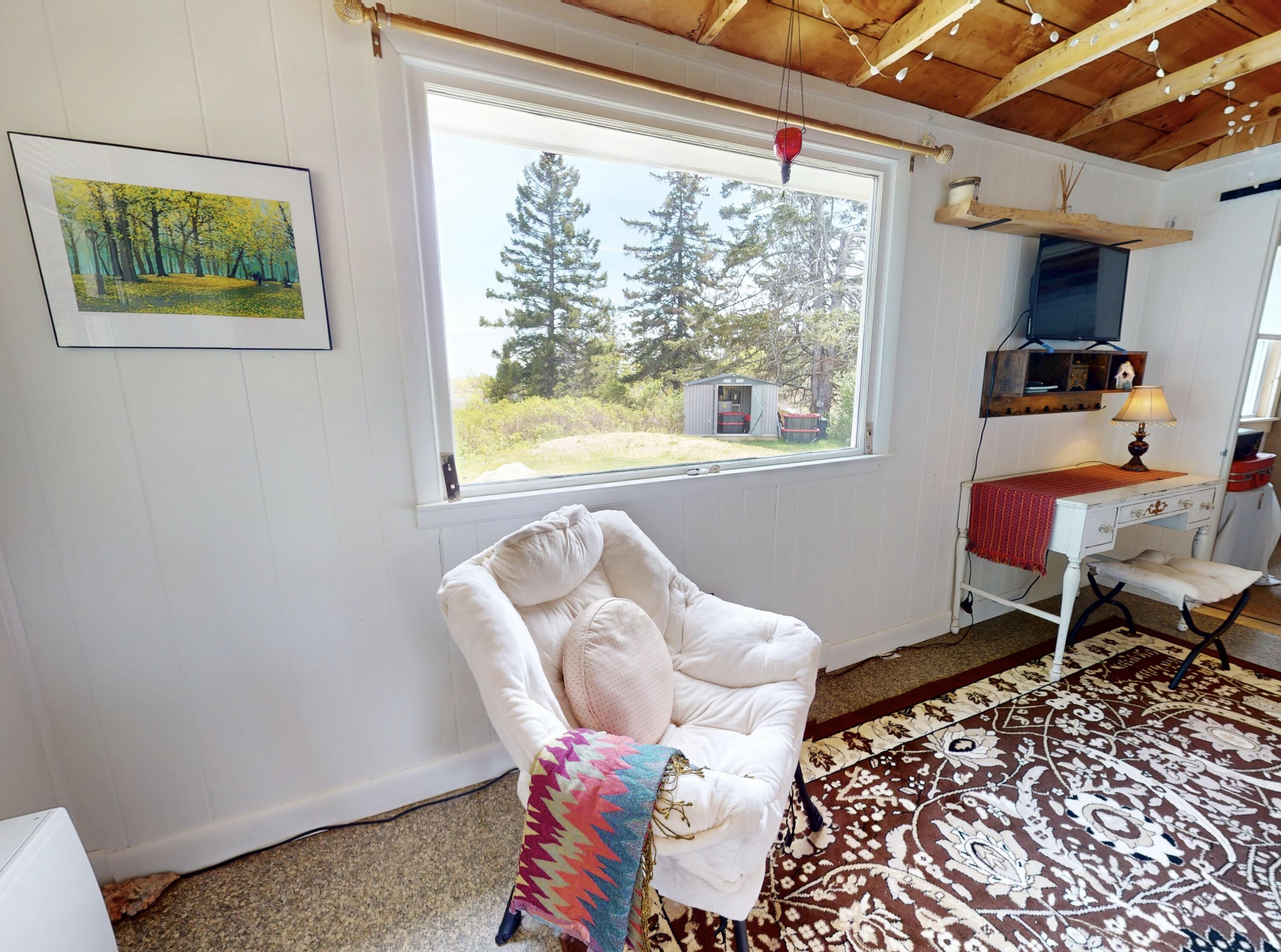 63 York Road Vinalhaven ME 04863