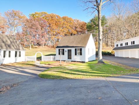 1090 Pittston School Street Pittston ME 04345