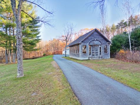 1090 Pittston School Street Pittston ME 04345