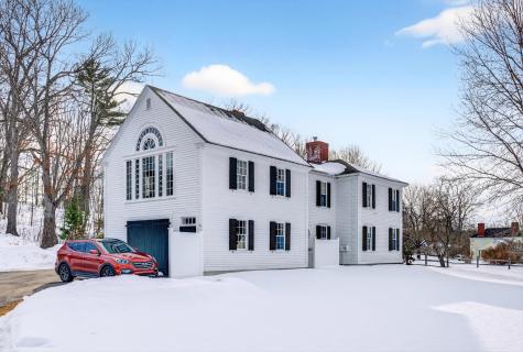 1090 Pittston School Street Pittston ME 04345