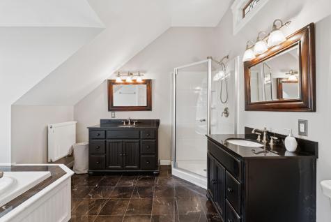 2 Tides Edge Road Cape Elizabeth ME 04107