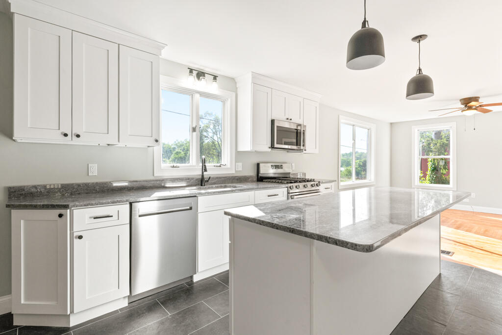 1 Blackstrap Road Falmouth ME 04105