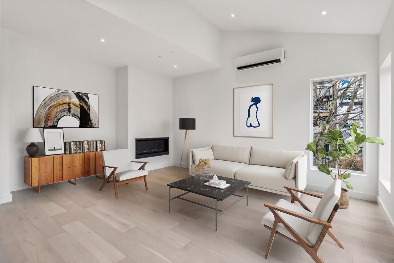 26 Sheridan Street Portland ME 04101