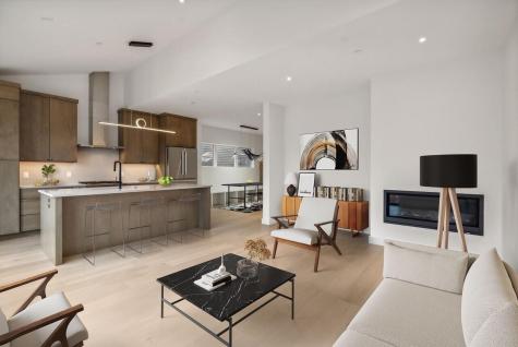 26 Sheridan Street Portland ME 04101