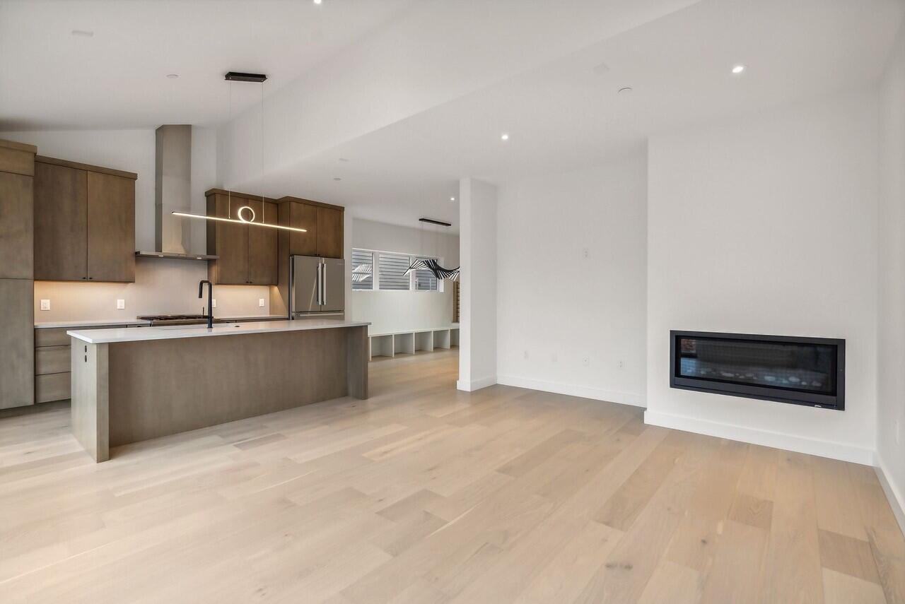 26 Sheridan Street Portland ME 04101