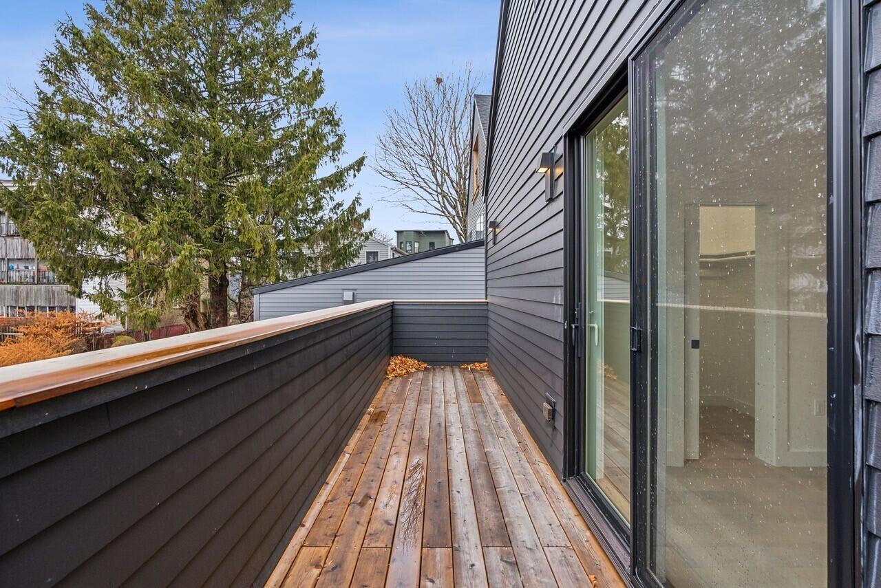 26 Sheridan Street Portland ME 04101