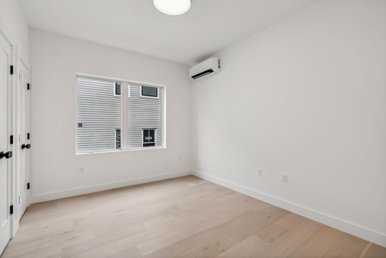 26 Sheridan Street Portland ME 04101