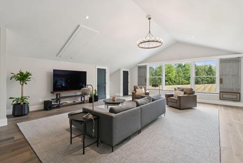 440 Blackstrap Road Falmouth ME 04105