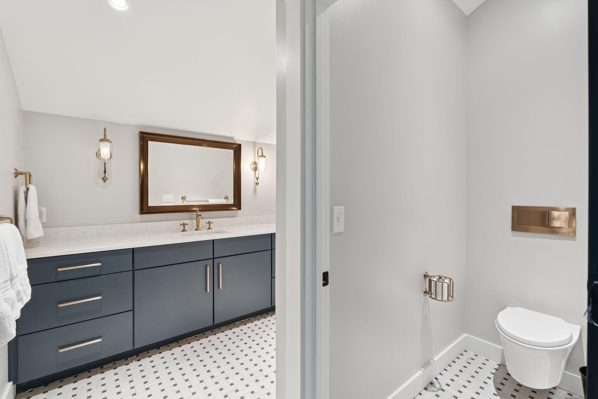 440 Blackstrap Road Falmouth ME 04105