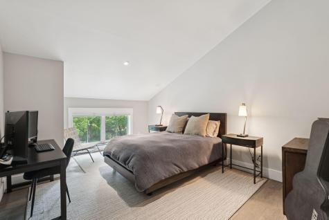 440 Blackstrap Road Falmouth ME 04105