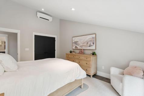 440 Blackstrap Road Falmouth ME 04105