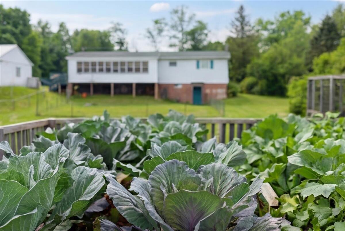 60 N Hill Road Buckfield ME 04220