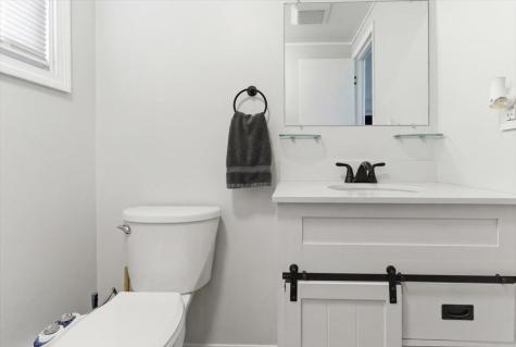60 N Hill Road Buckfield ME 04220