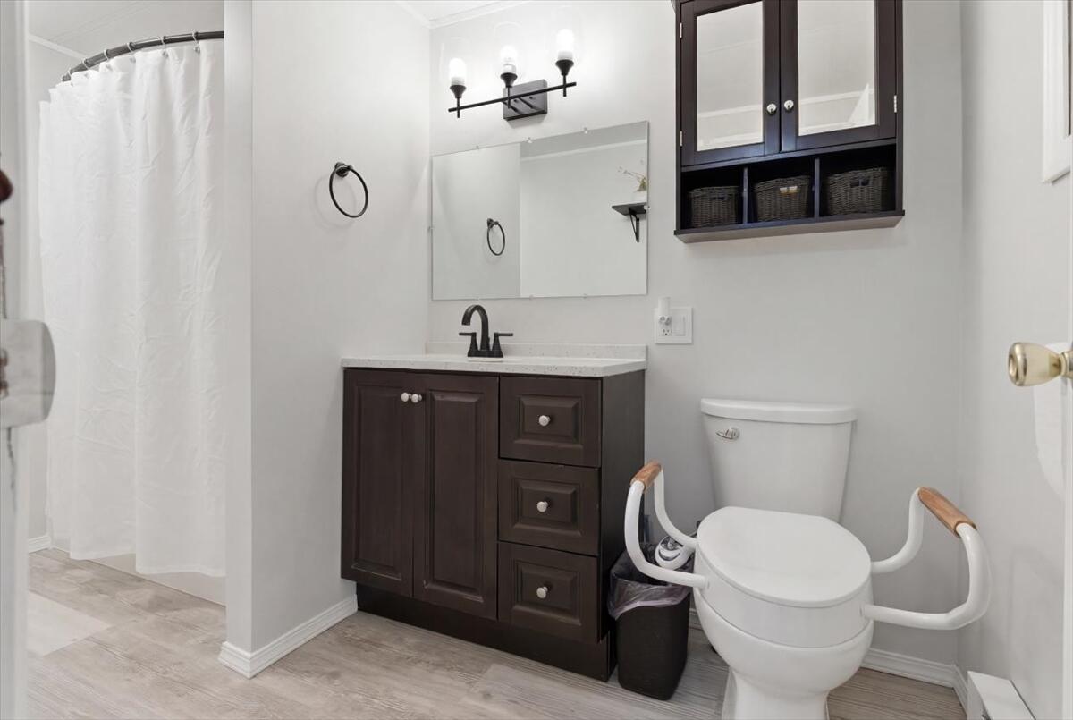 60 N Hill Road Buckfield ME 04220