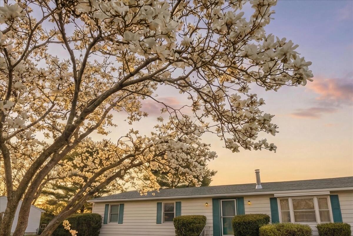 60 N Hill Road Buckfield ME 04220