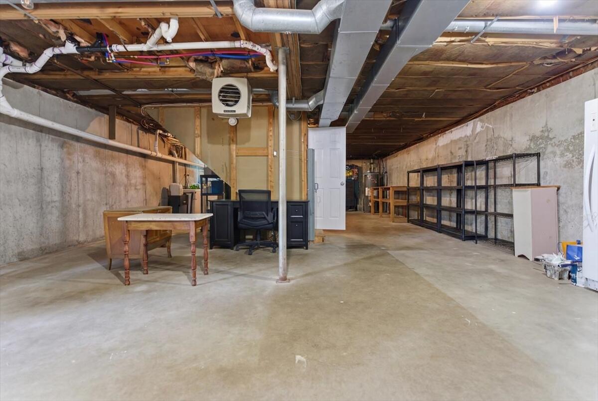 60 N Hill Road Buckfield ME 04220