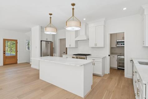 8 Statler Lane Freeport ME 04032