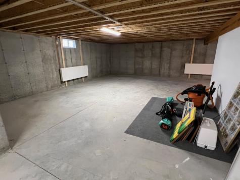 31 Ridge View Road Dover-foxcroft ME 04426