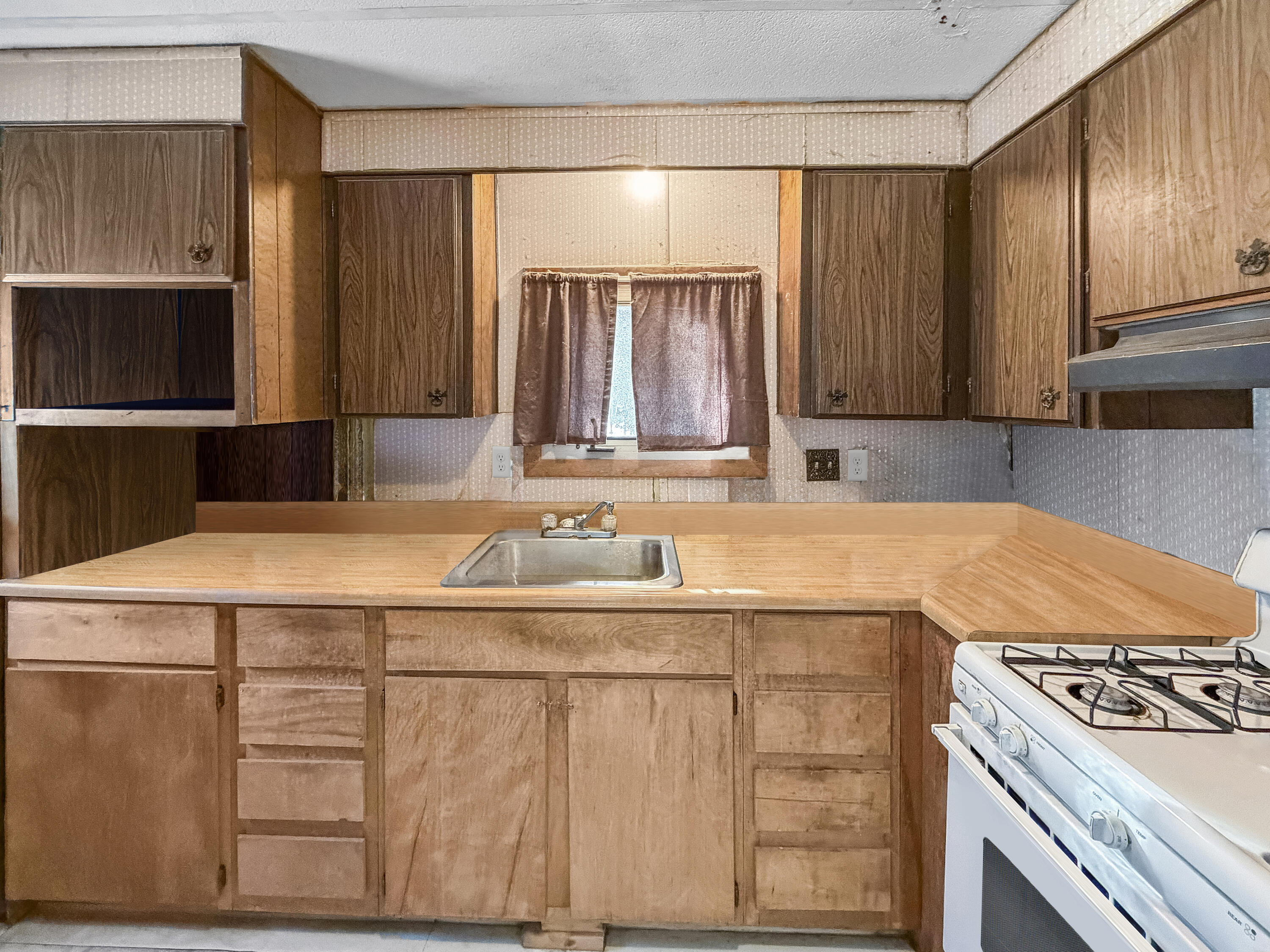 107 Sokokis Trail Buxton ME 04093