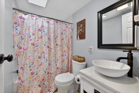 1 Williams Circle Brunswick ME 04011