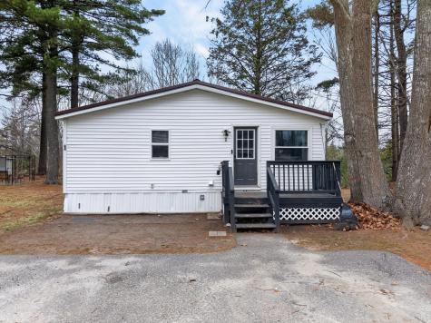 1 Williams Circle Brunswick ME 04011