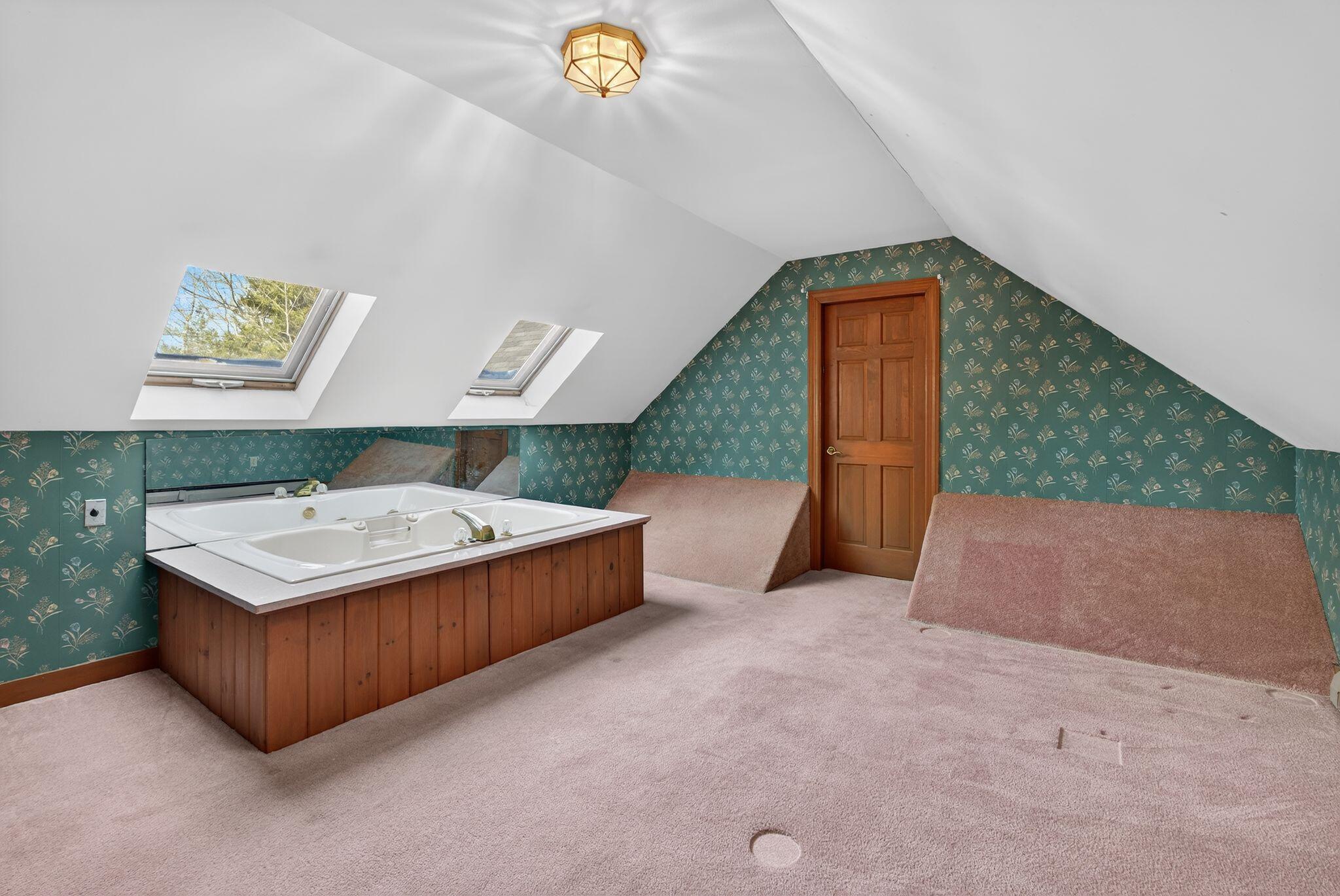 167 Pilgrim Road South Portland ME 04106