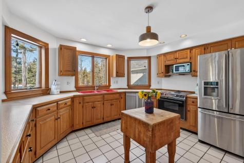 167 Pilgrim Road South Portland ME 04106