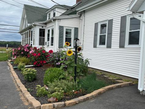 8 Littlefield Road Auburn ME 04210