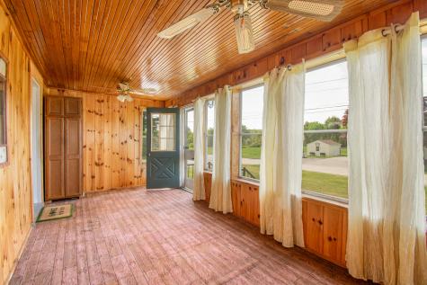 8 Littlefield Road Auburn ME 04210