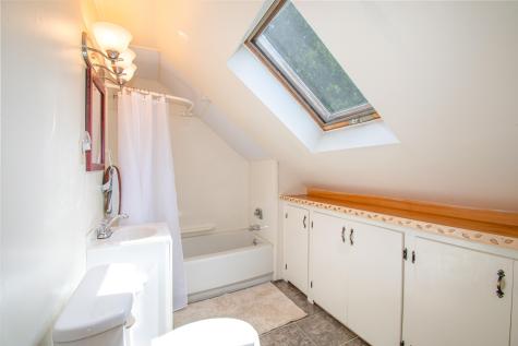 8 Littlefield Road Auburn ME 04210