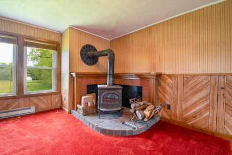 8 Littlefield Road Auburn ME 04210