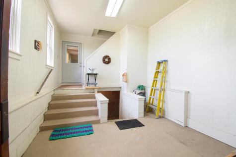 8 Littlefield Road Auburn ME 04210